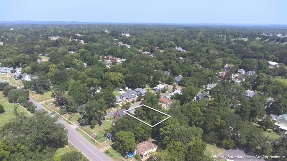106 College Street Marshall, TX 75670