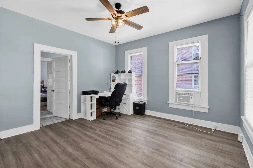106 College Street Marshall, TX 75670