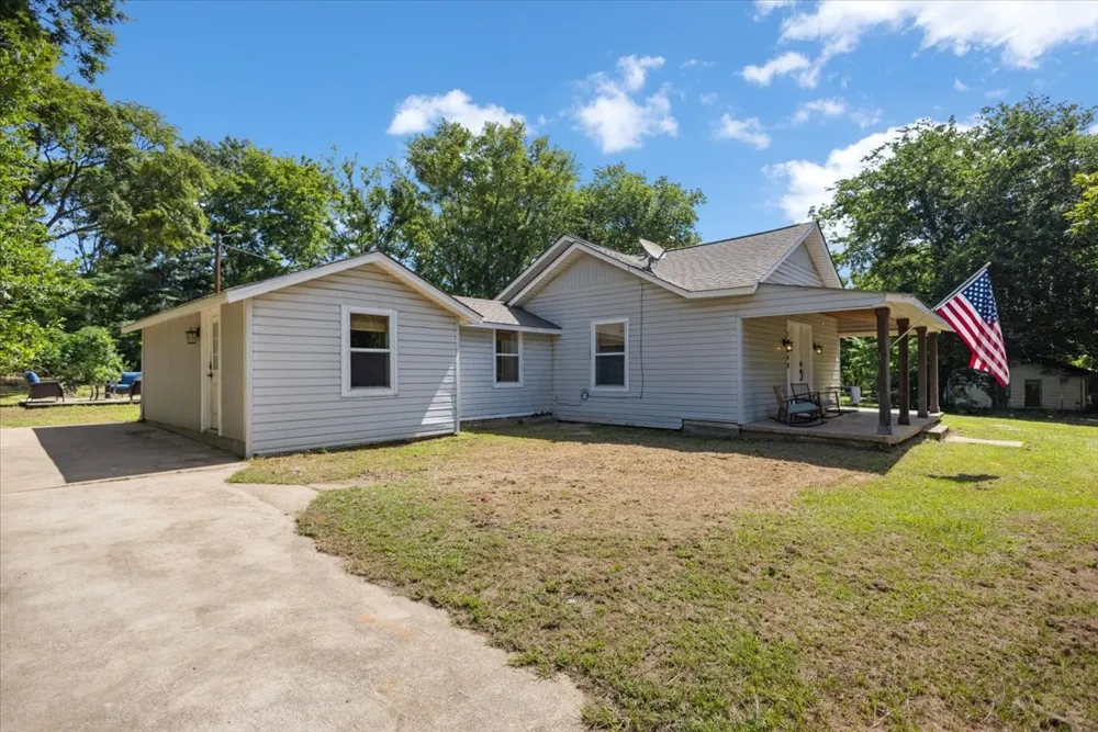 14340 HWY 110 Tyler, TX 75704