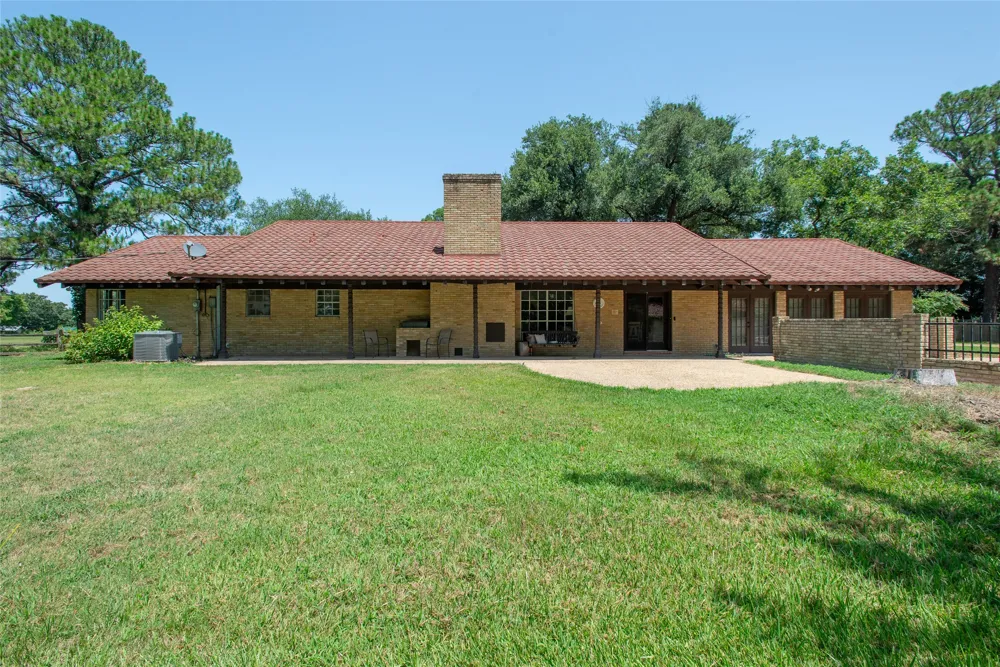 7470 FM 317 Athens, TX 75752