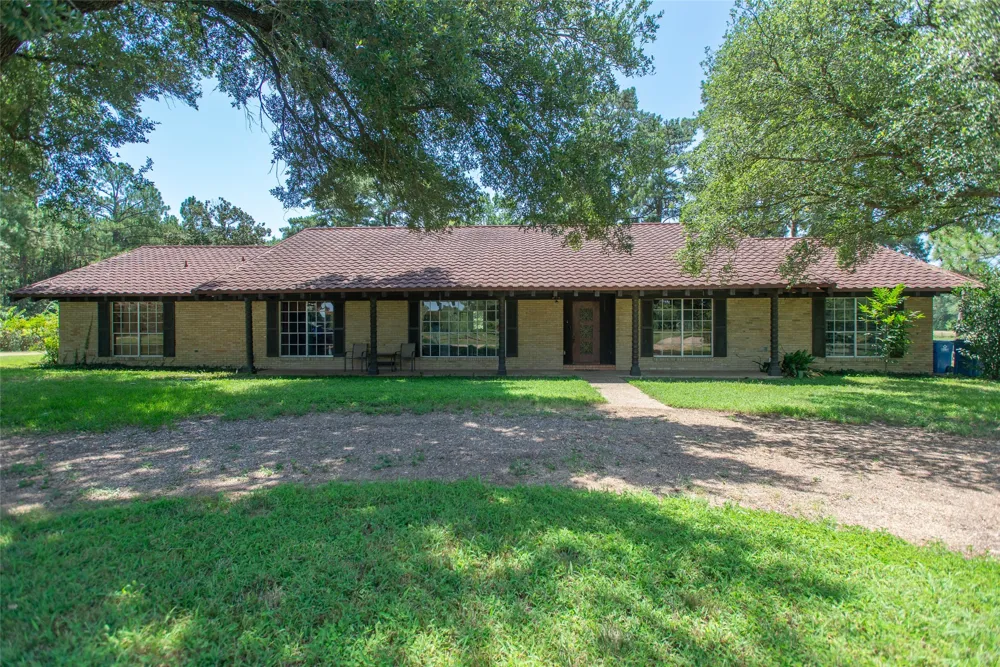 7470 FM 317 Athens, TX 75752