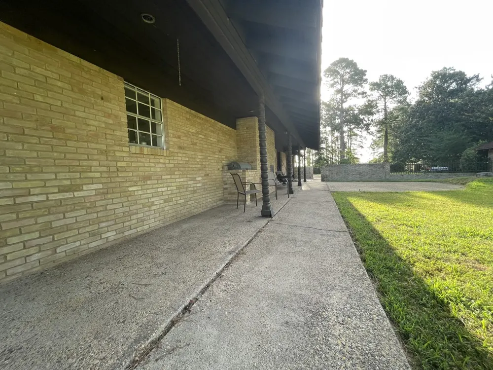 7470 FM 317 Athens, TX 75752