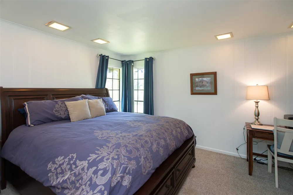 7470 FM 317 Athens, TX 75752