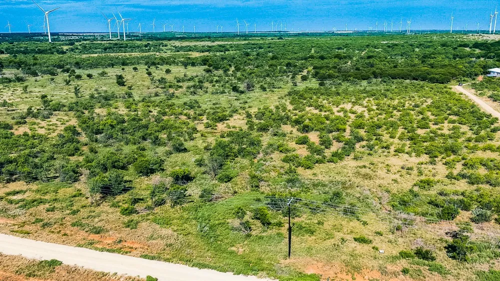 372 Buffalo Crest Trail Henrietta, TX 77575