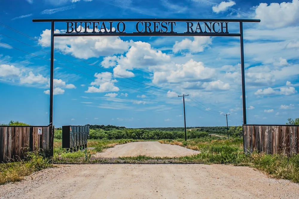 372 Buffalo Crest Trail Henrietta, TX 77575