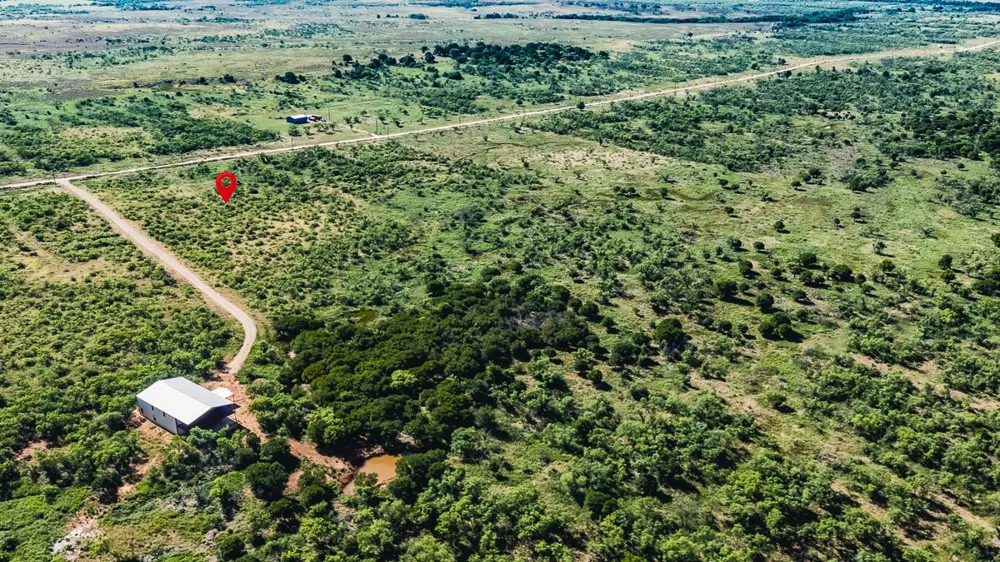 372 Buffalo Crest Trail Henrietta, TX 77575