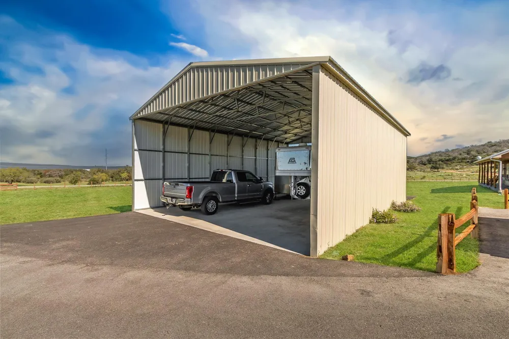 800 Quarter Horse Circle Kingsland, TX 78639