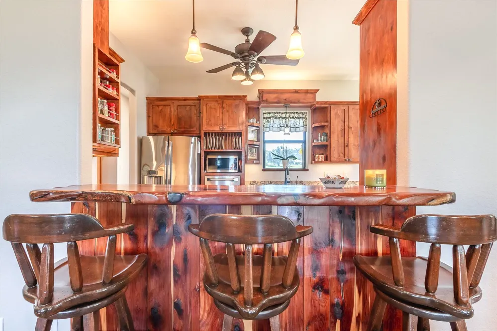 800 Quarter Horse Circle Kingsland, TX 78639