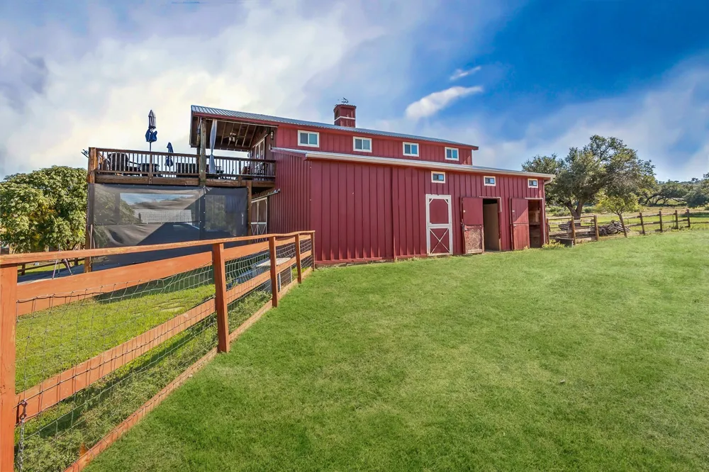 800 Quarter Horse Circle Kingsland, TX 78639
