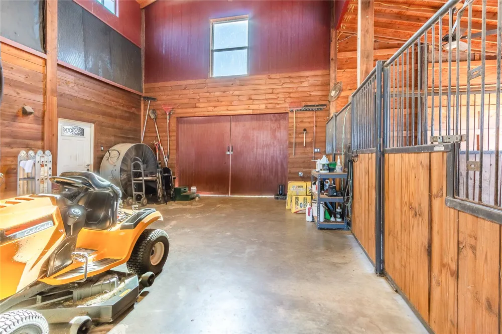800 Quarter Horse Circle Kingsland, TX 78639