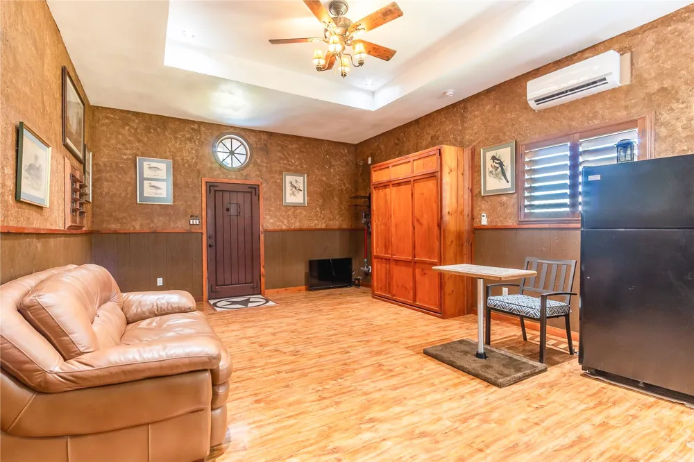 800 Quarter Horse Circle Kingsland, TX 78639