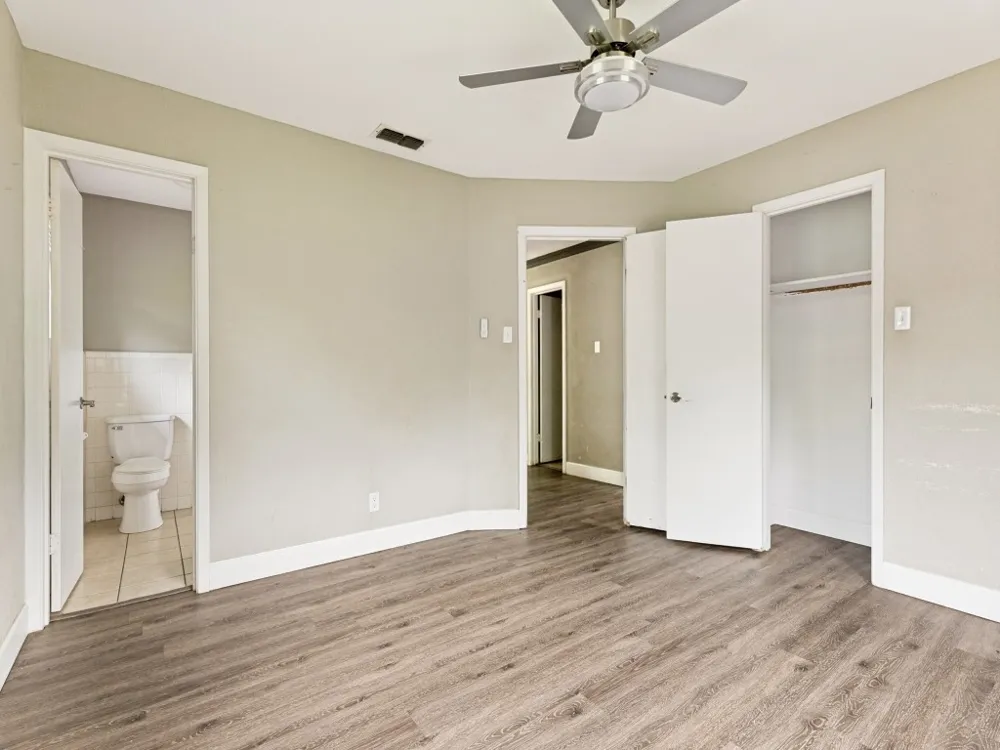 325 Walnut Avenue Azle, TX 76020