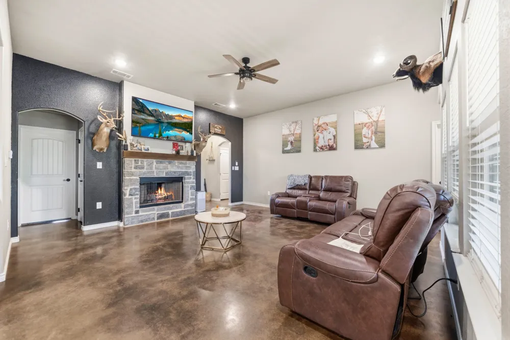 116 Wildcat Way Whitney, TX 76692