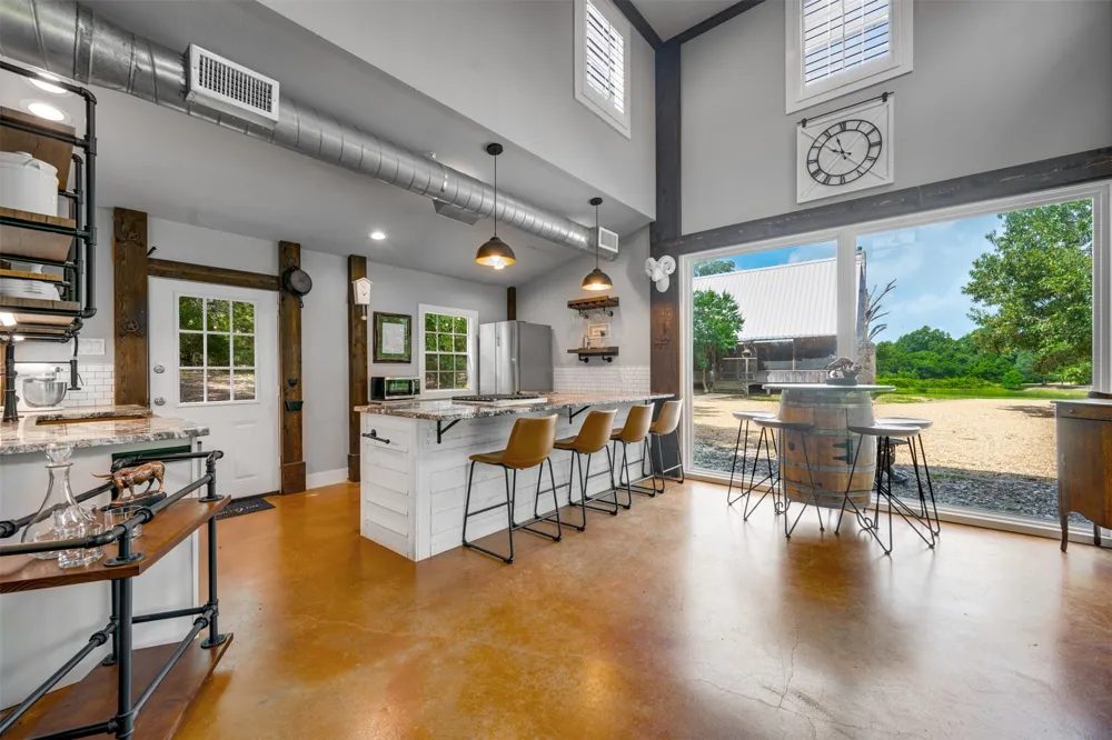 5109 FM 860 Montalba, TX 75853