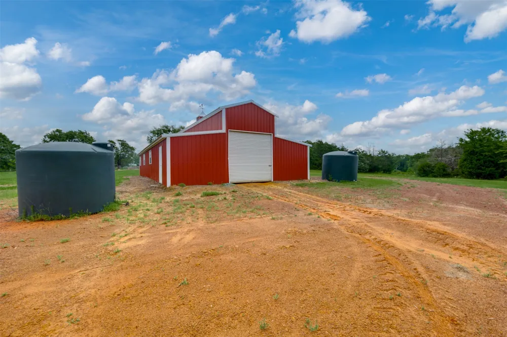 5109 FM 860 Montalba, TX 75853