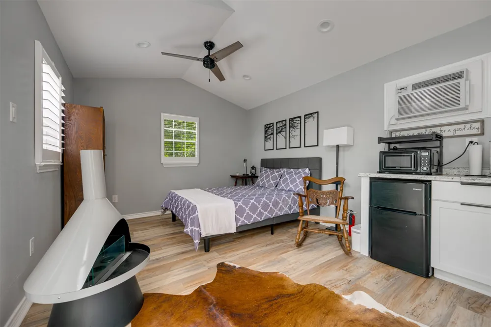 5109 FM 860 Montalba, TX 75853