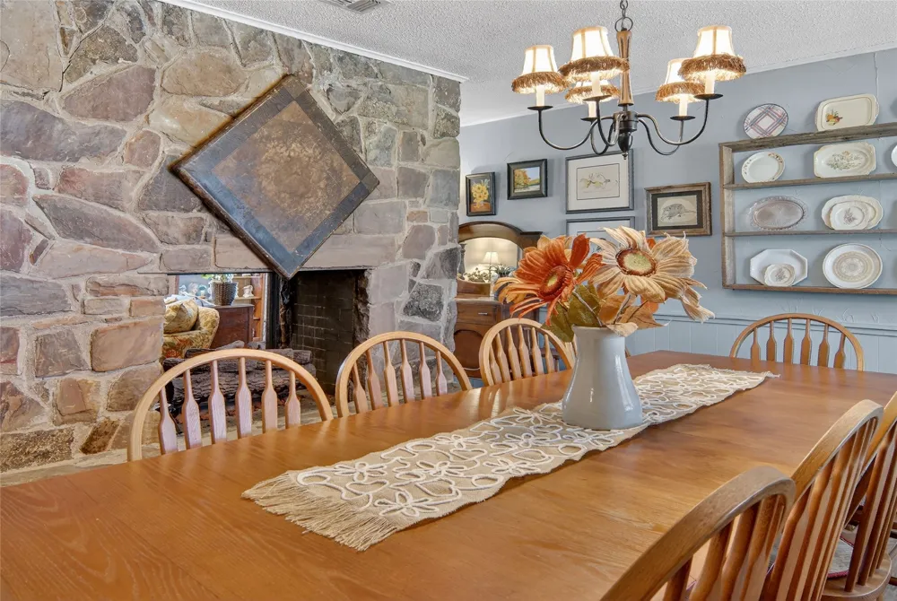 1706 Goodwin Drive Mineral Wells, TX 76067