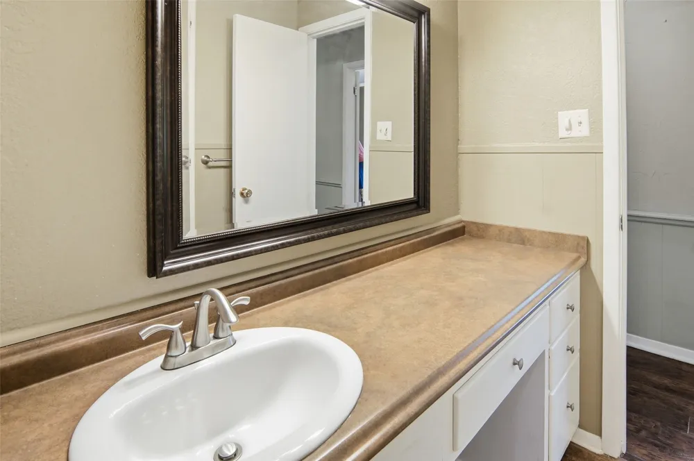 1706 Goodwin Drive Mineral Wells, TX 76067