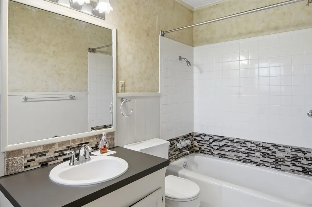 1706 Goodwin Drive Mineral Wells, TX 76067