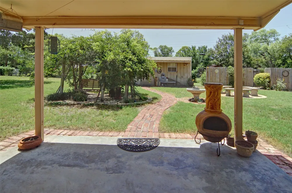 1706 Goodwin Drive Mineral Wells, TX 76067