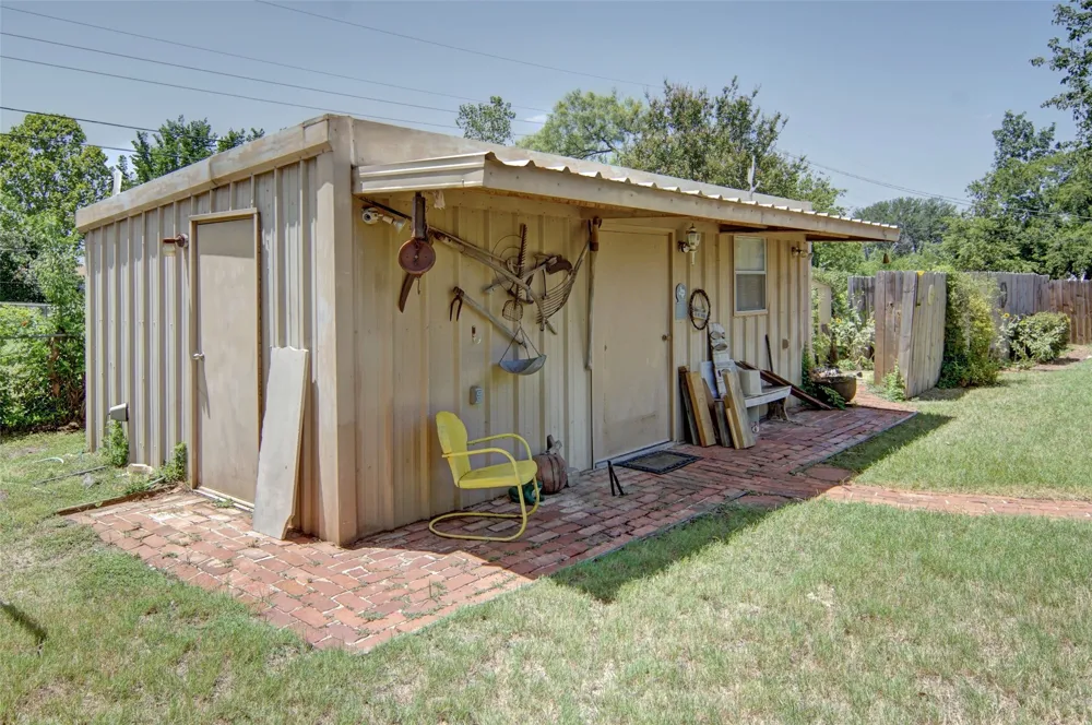 1706 Goodwin Drive Mineral Wells, TX 76067