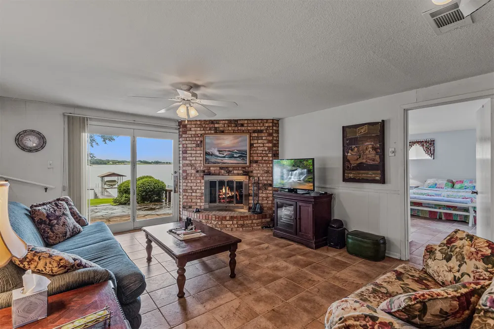 17 Shoreline Drive Star Harbor, TX 75148