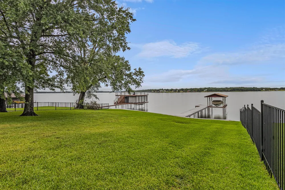 17 Shoreline Drive Star Harbor, TX 75148