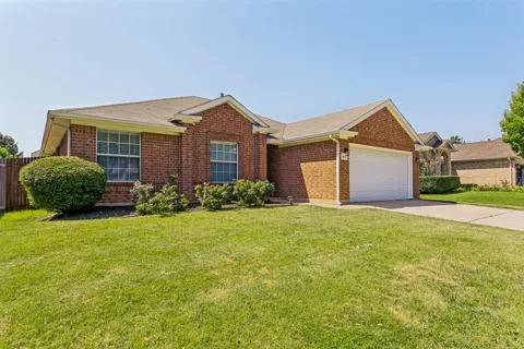 3012 Berkshire Lane