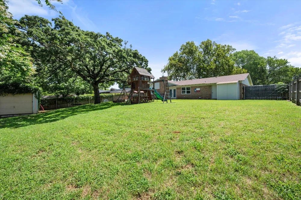 806 Ridgeway Road Joshua, TX 76058