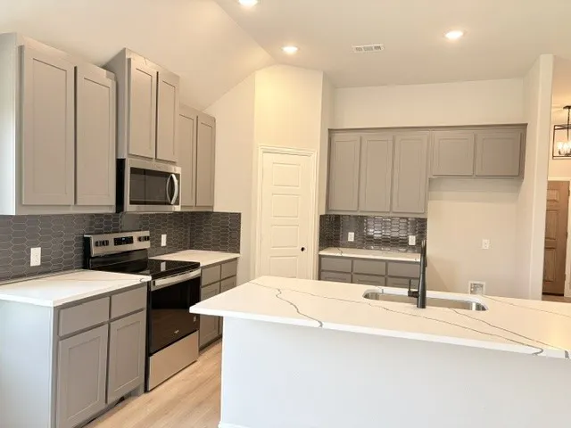1961 Daybreak Drive Venus, TX 76009