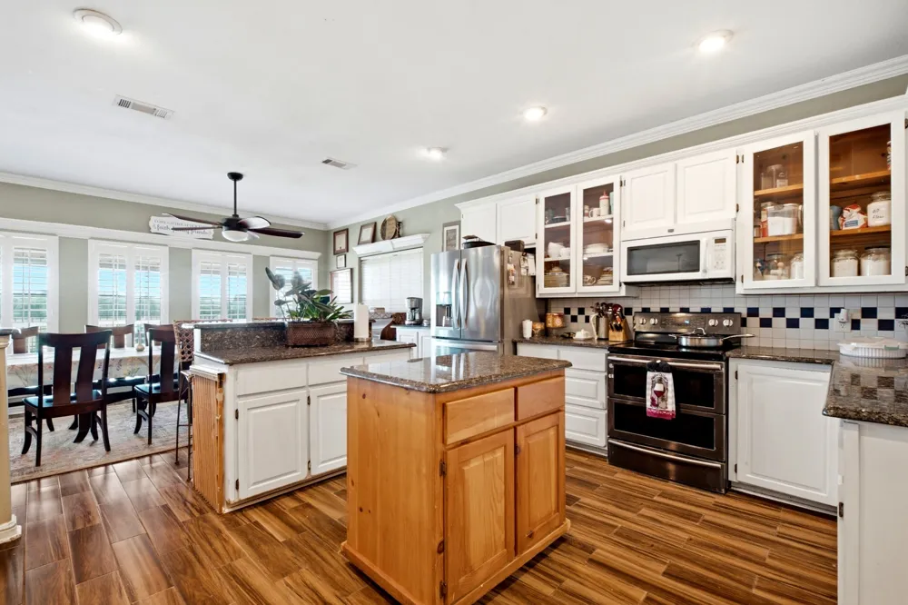 10732 Fm 1385 Pilot Point, TX 76258