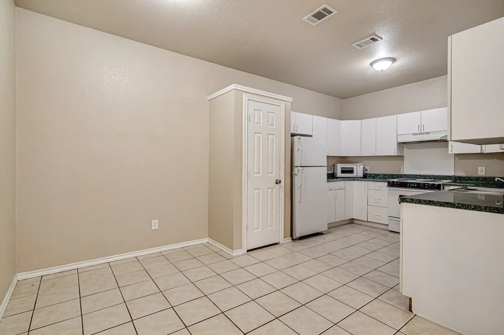 116 Honey Bee Drive Joshua, TX 76058