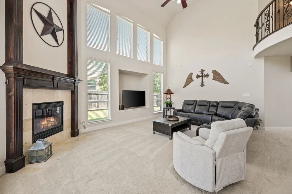 4109 Claridge Terrace Garland, TX 75043
