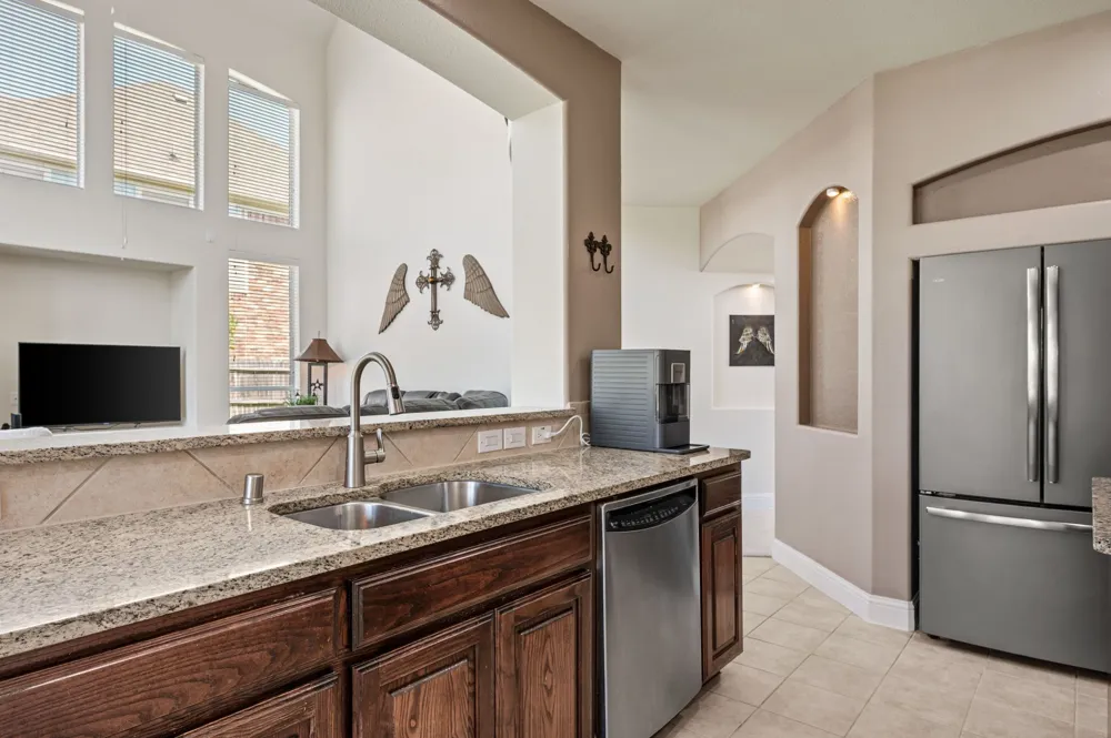 4109 Claridge Terrace Garland, TX 75043
