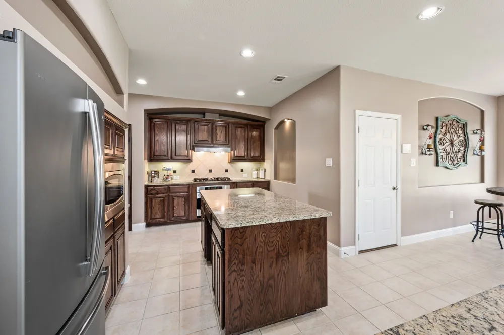 4109 Claridge Terrace Garland, TX 75043