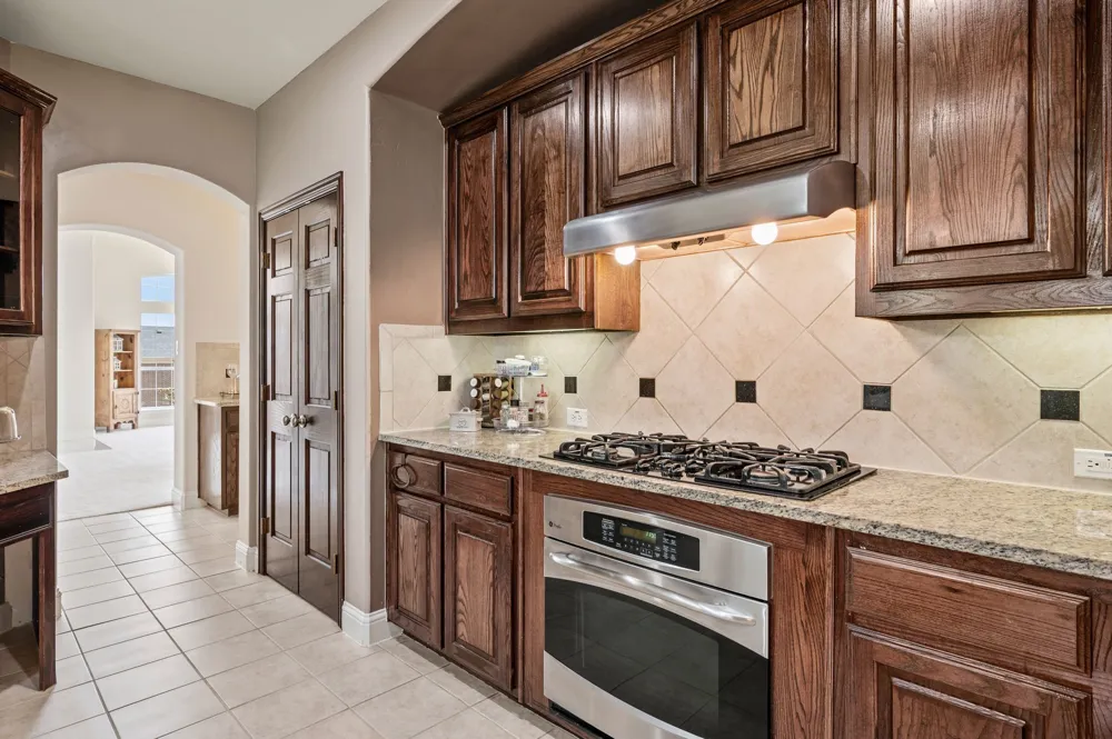 4109 Claridge Terrace Garland, TX 75043