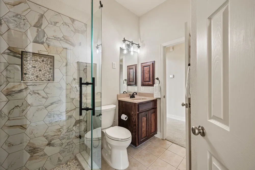 4109 Claridge Terrace Garland, TX 75043