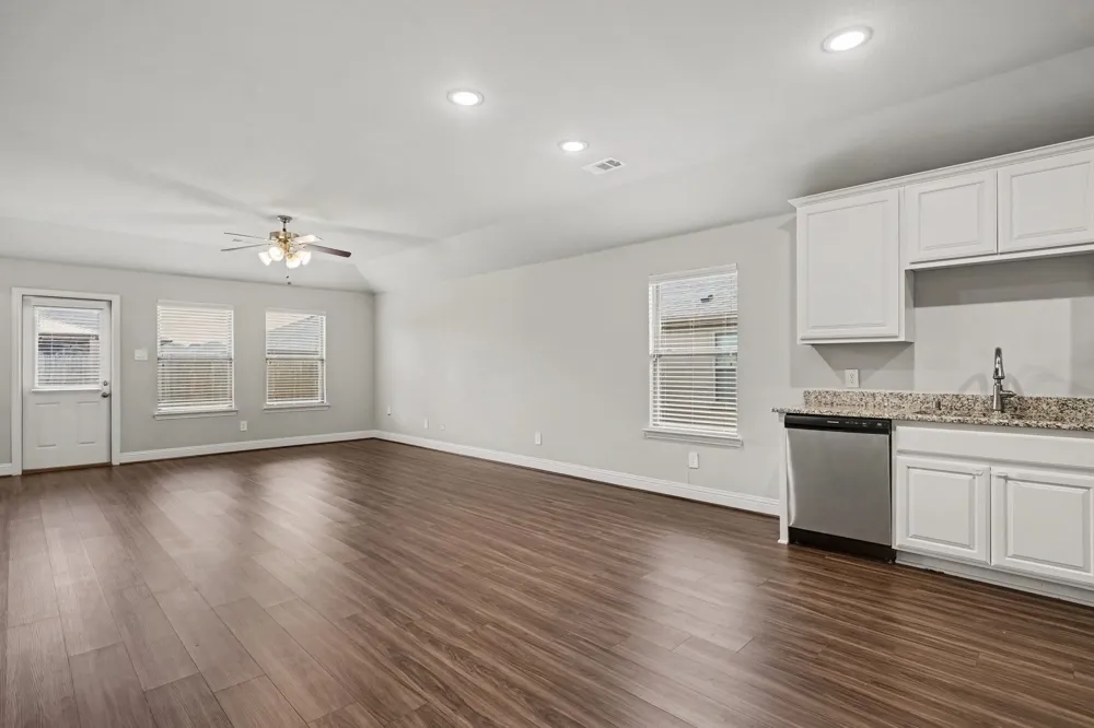 1425 Waverley Drive Greenville, TX 75402