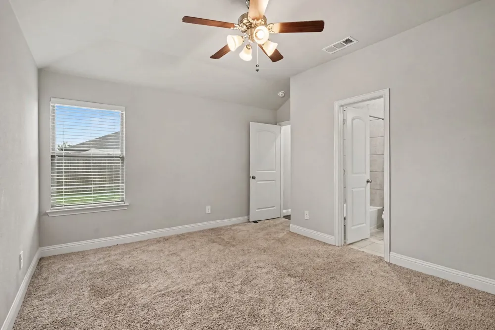 1425 Waverley Drive Greenville, TX 75402