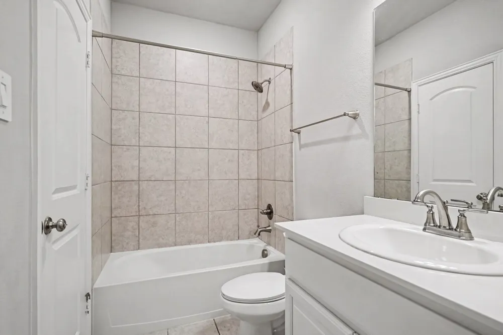 1425 Waverley Drive Greenville, TX 75402