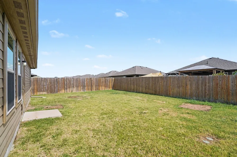 1425 Waverley Drive Greenville, TX 75402