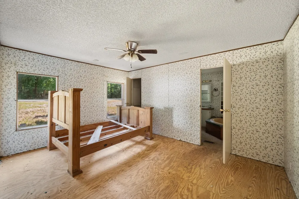 1684 An County Rd 441 Road Palestine, TX 75803