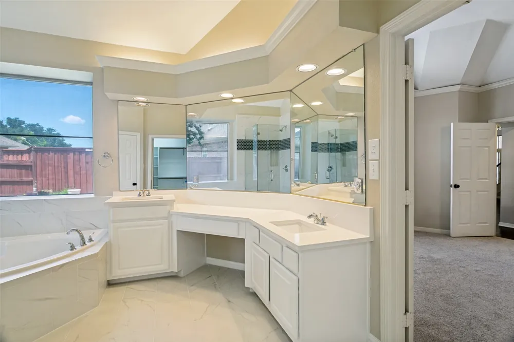 2409 Candlebrook Drive Flower Mound, TX 75028