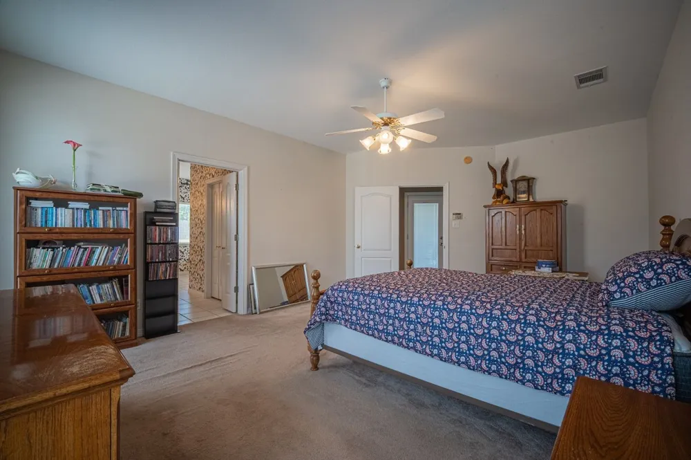 103 Meadow Glen Lane Ovilla, TX 75154