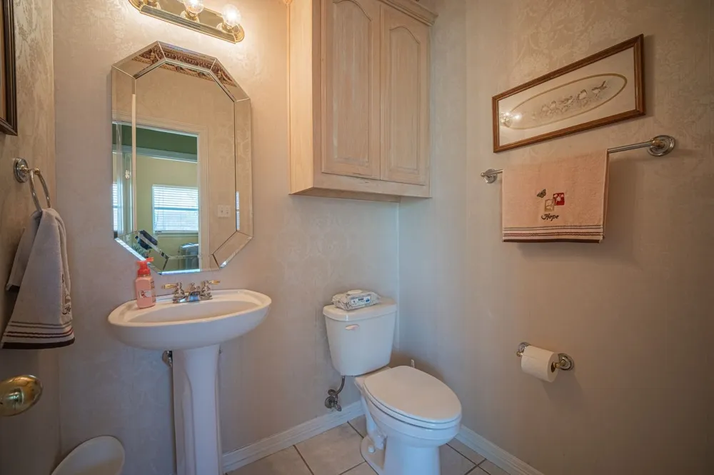 103 Meadow Glen Lane Ovilla, TX 75154