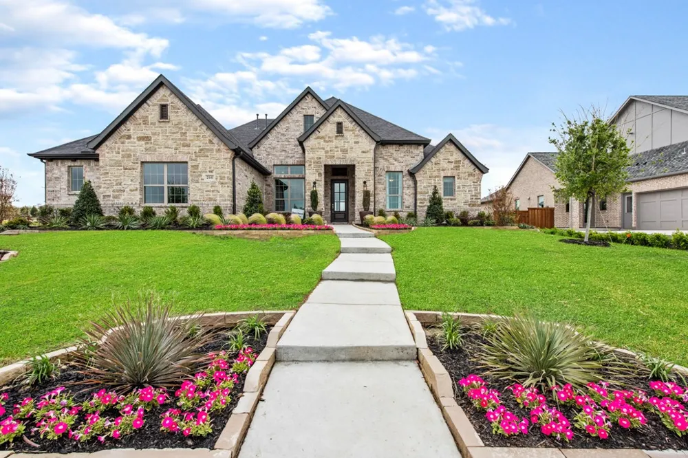 2141 Glenbrook Street Haslet, TX 76052