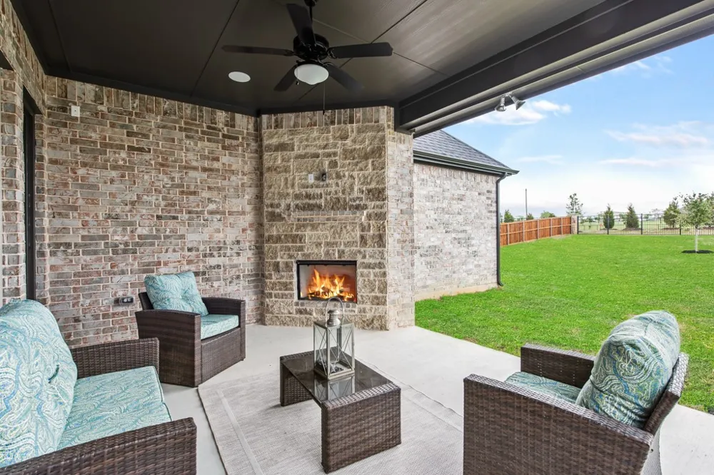 2141 Glenbrook Street Haslet, TX 76052