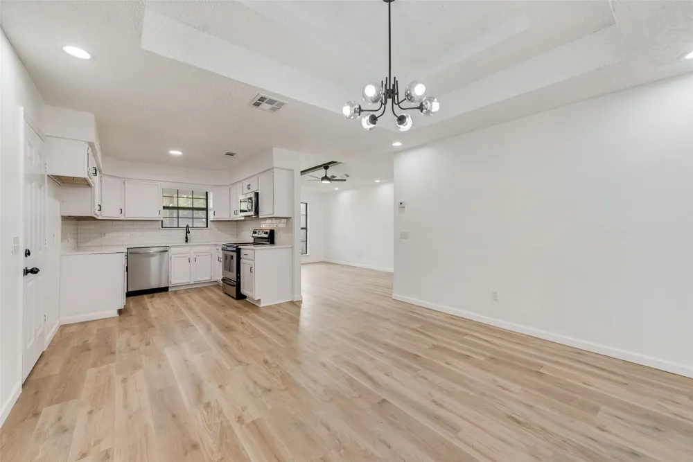 907 Melanie Lane Keene, TX 76059