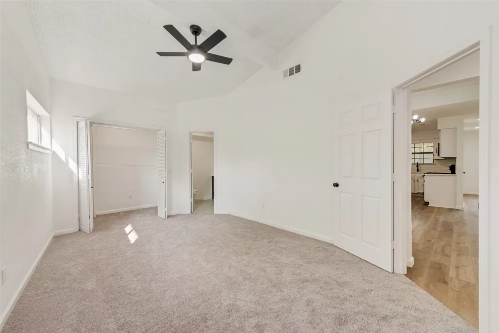 907 Melanie Lane Keene, TX 76059