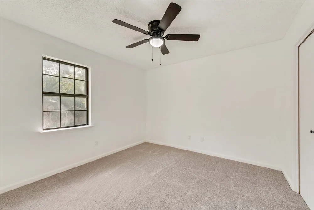 907 Melanie Lane Keene, TX 76059